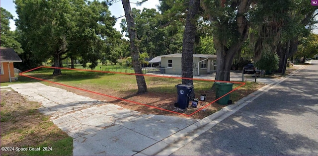 Listing photo 2 for 302 12th St W, Palmetto FL 34221