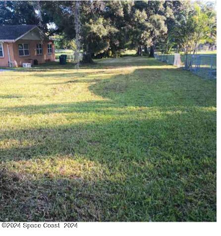 Listing photo 2 for 302 12th St W, Palmetto FL 34221