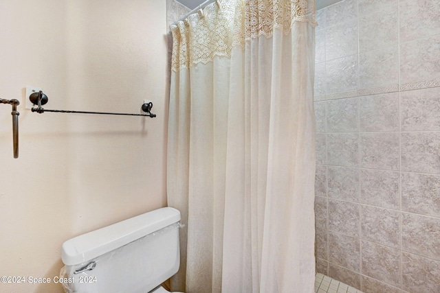 1030 Abada Ct NE Unit 102, Palm Bay, FL 32905 - bathroom with a tile shower