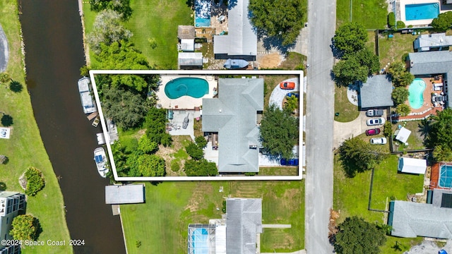 bird's eye view featuring a water view