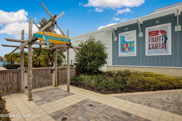 362 Tiki Ter, Daytona Beach, FL 32124 - exterior space featuring a gate and fence