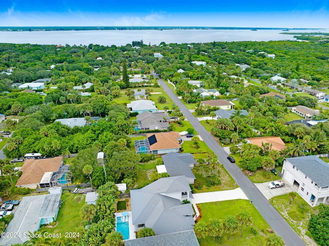 bird's eye view featuring a water view