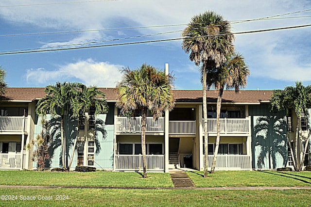 view of building exterior