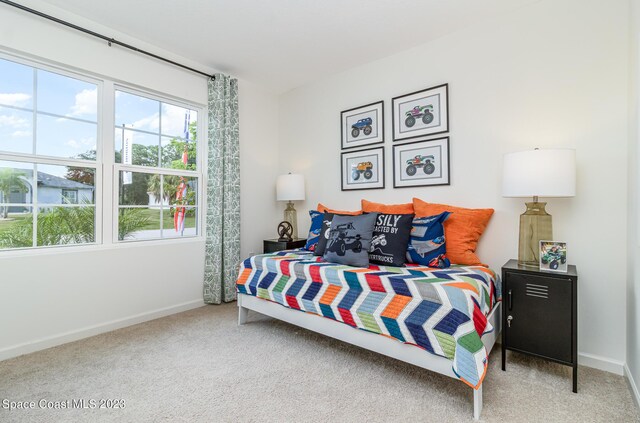 view of carpeted bedroom