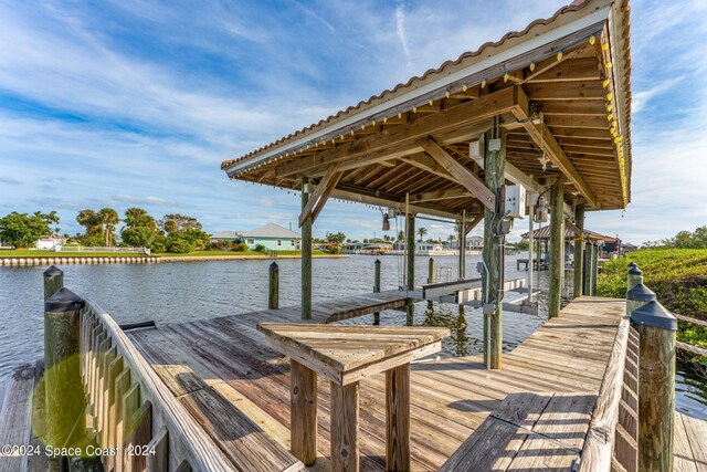 view of dock featuring a water view