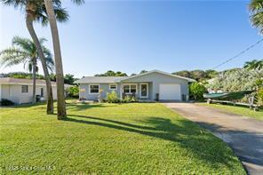 Listing photo 3 for 135 Duval St, Melbourne Beach FL 32951