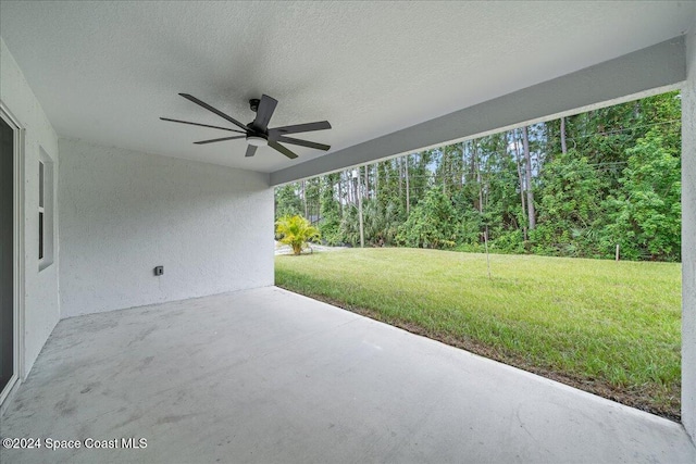 view of patio / terrace with ceiling fan