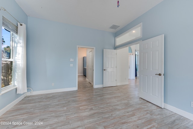 unfurnished bedroom featuring light hardwood / wood-style floors