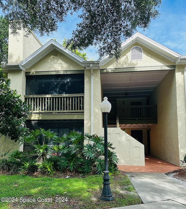 view of front of home