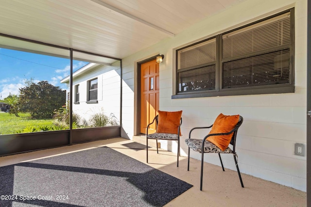 view of sunroom / solarium