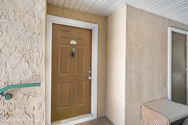 view of property entrance