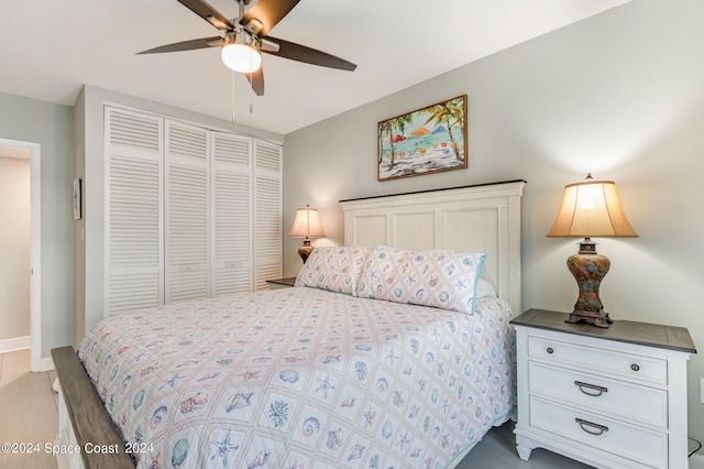 bedroom featuring a closet and ceiling fan