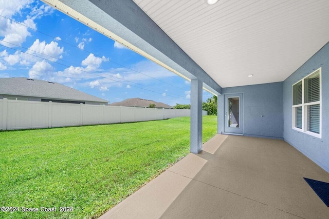 view of yard with a patio area