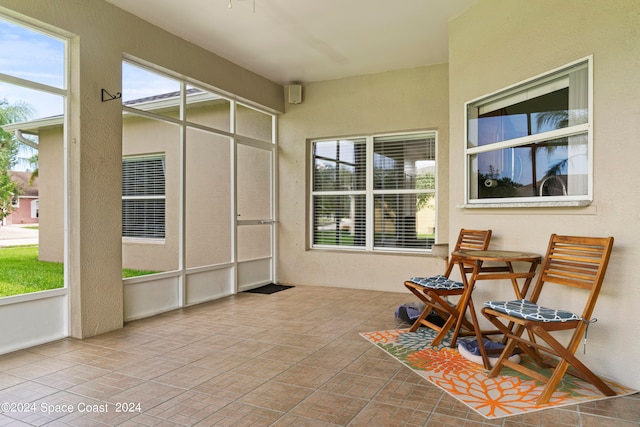 view of sunroom / solarium