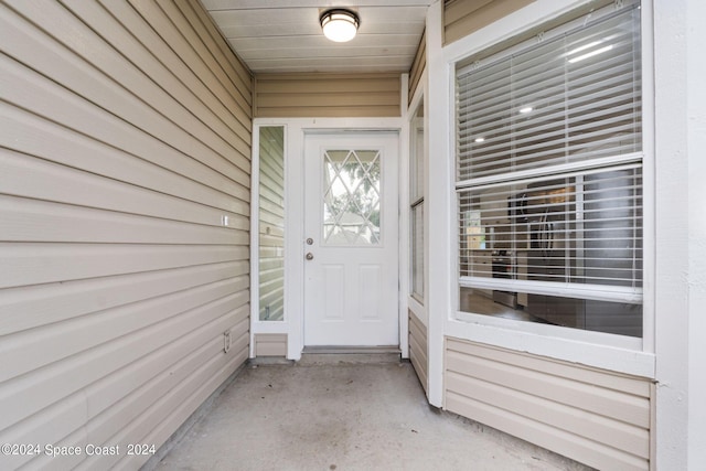 view of property entrance