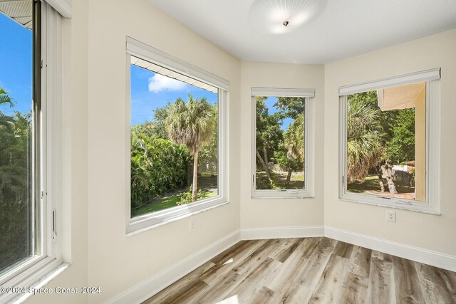 1165 Old Parsonage Dr, Merritt Island, FL 32952 - entryway with wood finished floors and baseboards