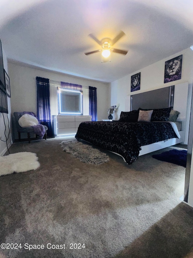 bedroom featuring carpet floors and ceiling fan