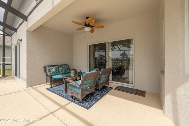 view of patio featuring ceiling fan and outdoor lounge area