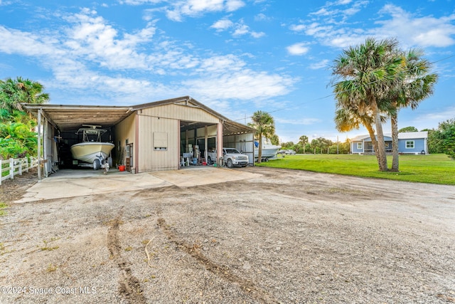 exterior space featuring a yard