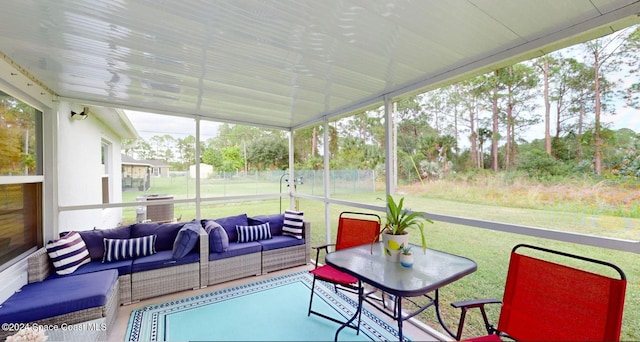 view of sunroom / solarium