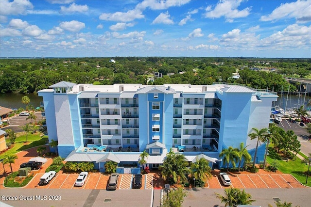 bird's eye view featuring a water view