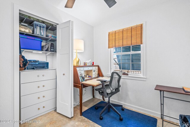 154 21st St SW, Vero Beach, FL 32962 - office with concrete floors and ceiling fan
