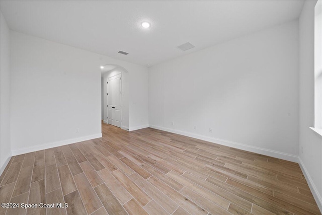 empty room featuring light hardwood / wood-style flooring