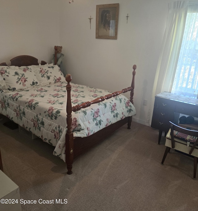 view of carpeted bedroom