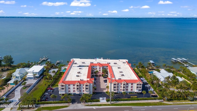 bird's eye view featuring a water view