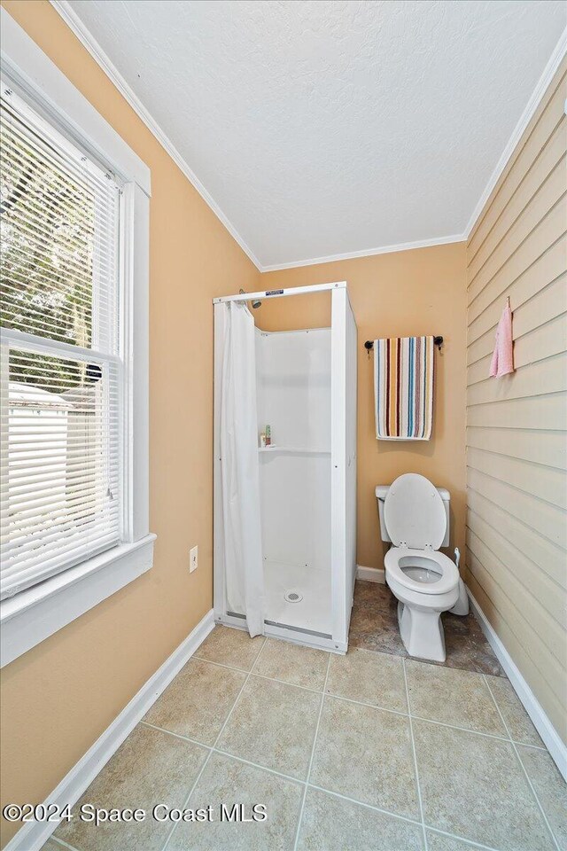 565 Montreal Ave, Melbourne, FL 32935 - photo 14
