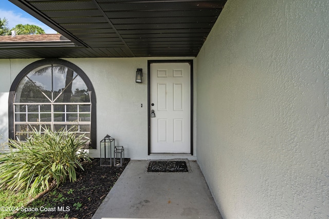 view of entrance to property