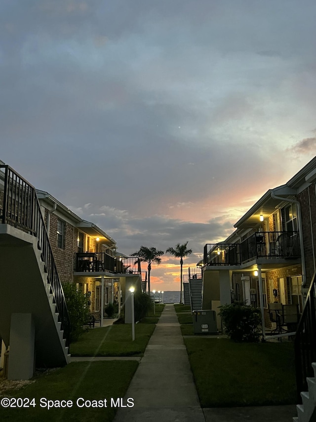 190 E Olmstead Dr Unit F8, Titusville, FL 32780 - photo 18