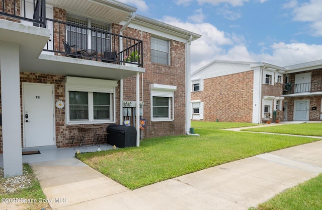 190 E Olmstead Dr Unit F8, Titusville, FL 32780 - photo 2