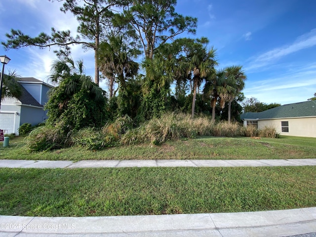 Listing photo 3 for 854 Brookview Ln, Rockledge FL 32955