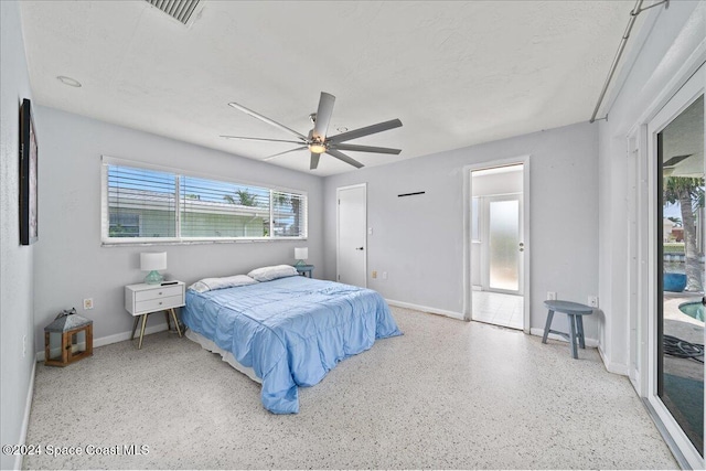 bedroom with ceiling fan