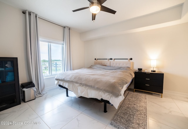 bedroom featuring ceiling fan