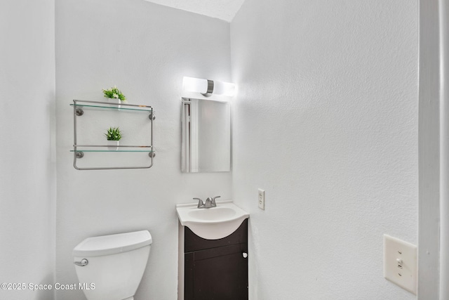 170 Paradise Blvd Unit 17013, Melbourne, FL 32903 - half bath featuring vanity and toilet