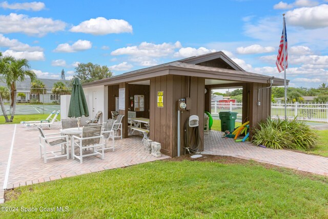 204 Queens Ct, Satellite Beach, FL 32937 - view of patio