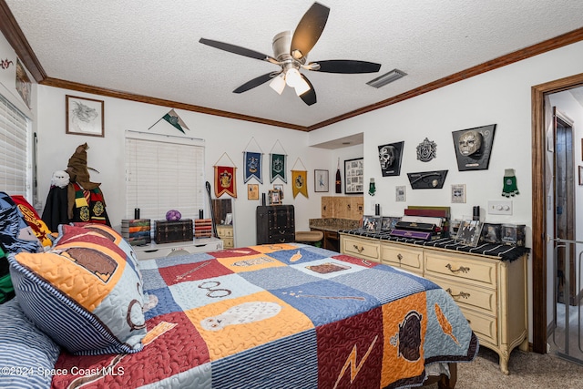 bedroom featuring carpet flooring, ceiling fan, crown molding, and a textured ceiling