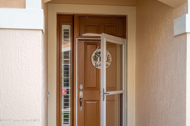 view of entrance to property