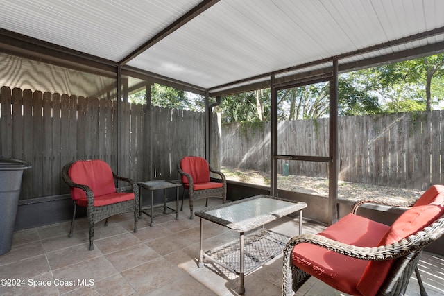 view of sunroom / solarium