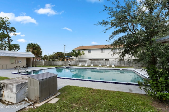 view of pool