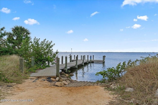 view of dock featuring a water view