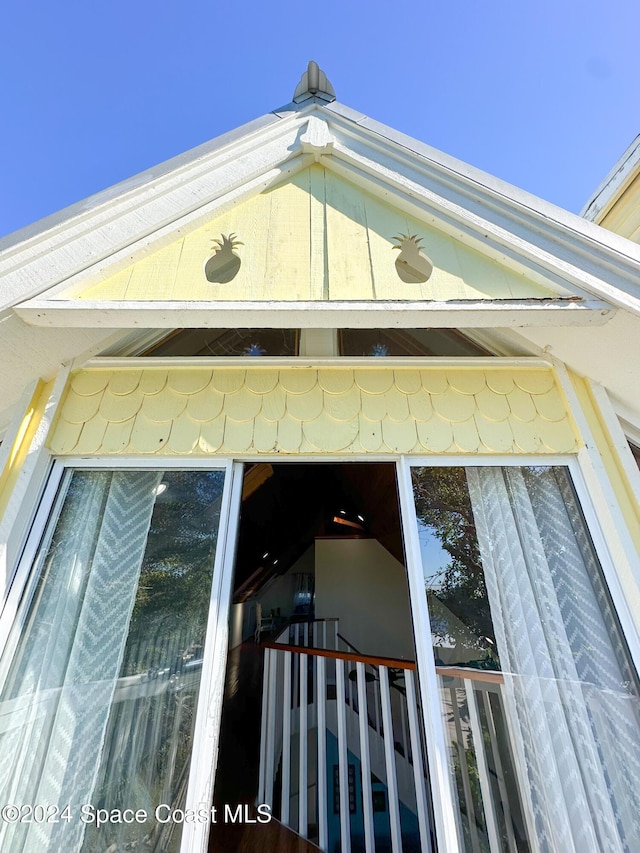 5875 Riverside Dr, Melbourne Beach, FL 32951 - exterior view
