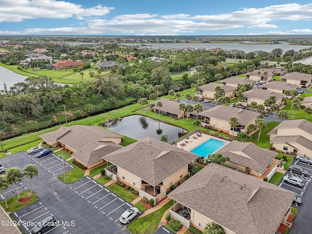 bird's eye view featuring a water view