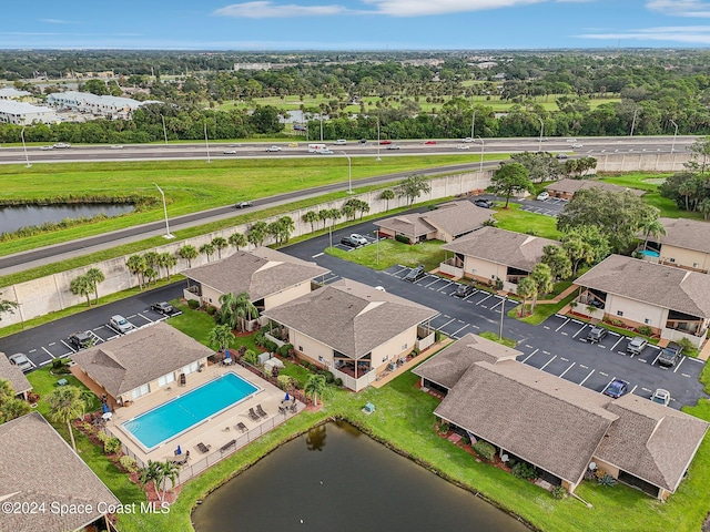 bird's eye view featuring a water view