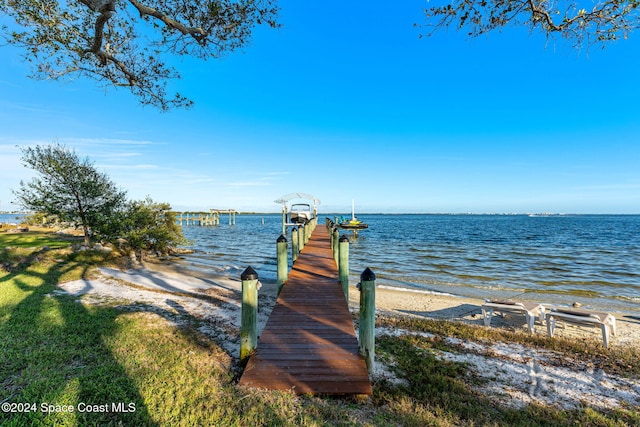 view of dock featuring a water view