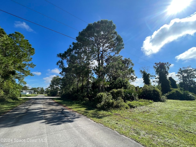 Listing photo 3 for TBD Salazar St SE, Palm Bay FL 32909