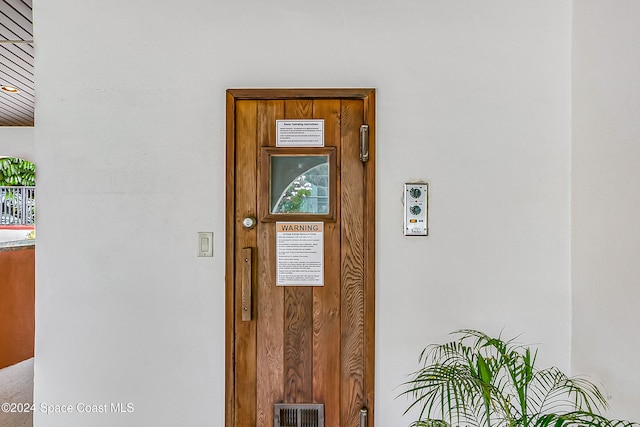 view of entrance to property