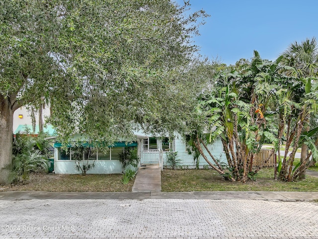 916 Columbus Ave, Melbourne, FL 32901 - photo 2